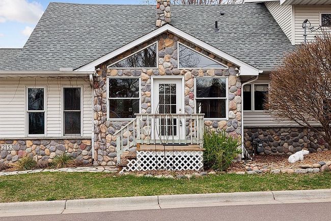 Image of 2153 Lakeview Ave