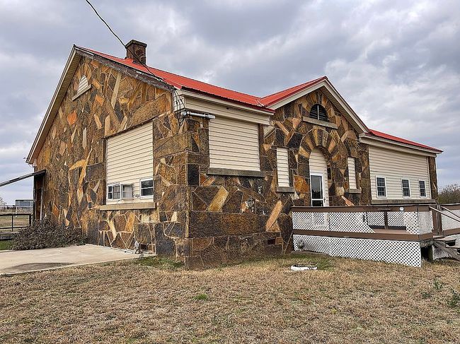 Image of 7860 E Highway 64