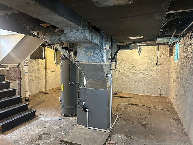 Additional photo 1 of property located at 1413 4th Ave Se