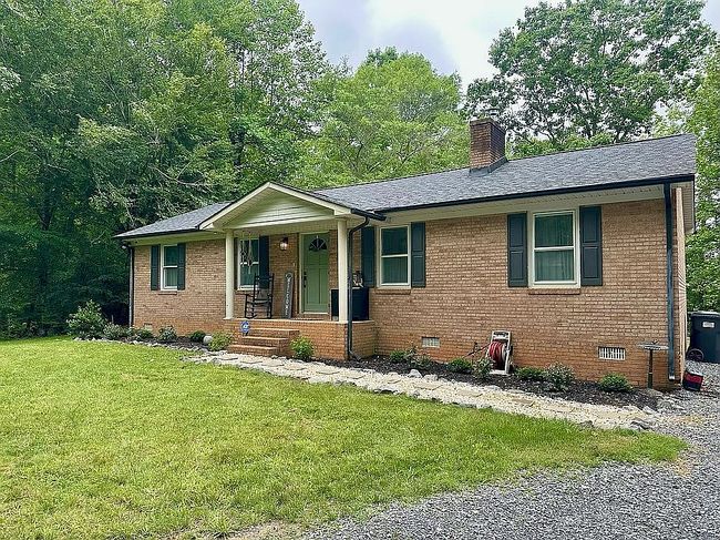 Photo of 120 Harry Robinson St, Dallas, NC