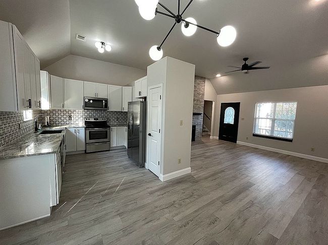 Photo of 103 Grindstaff Dr, Bonaire, GA