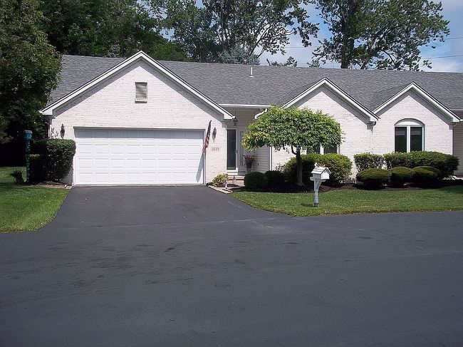 Additional photo 2 of property located at 5723 Waterford Pl