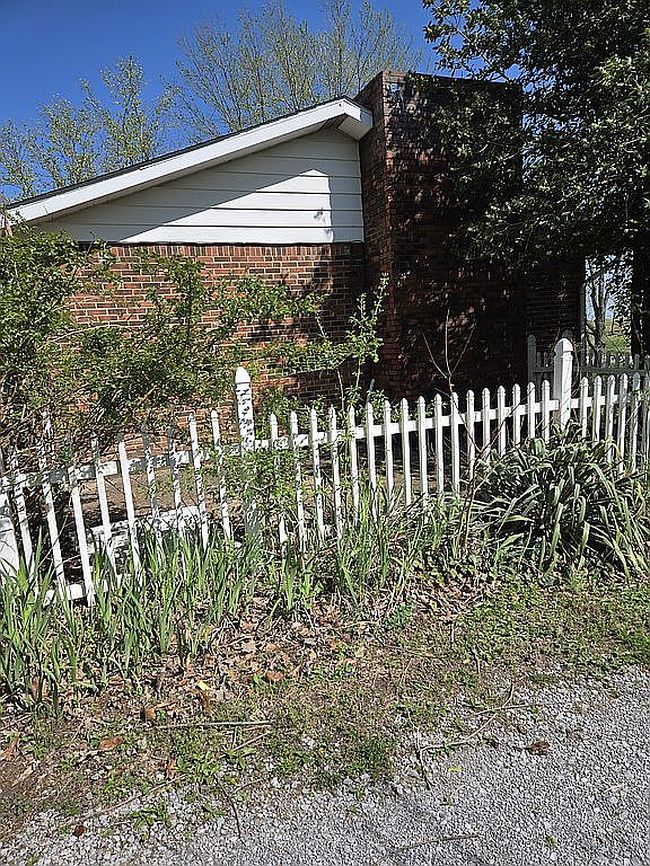 Image of 3741 Franklin Rd