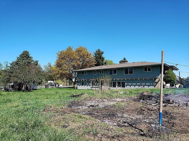 Photo of 3504 Marks Rd, Yakima, WA