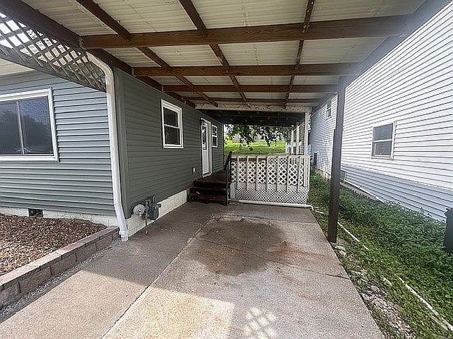 Photo of 1704 Van Buren St, Quincy, IL
