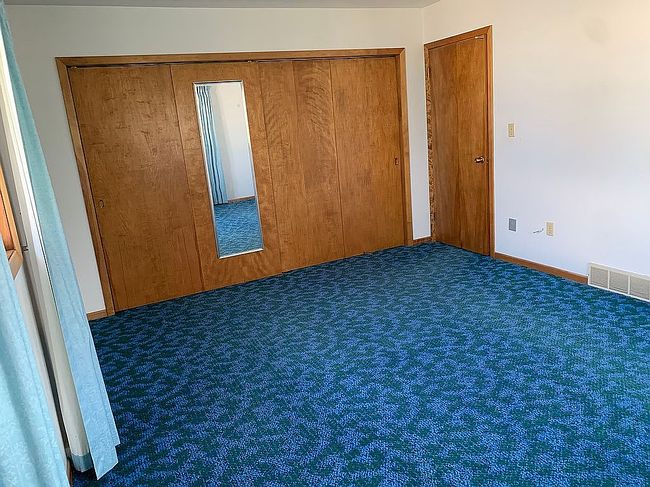 Image of 1106 E 10th St