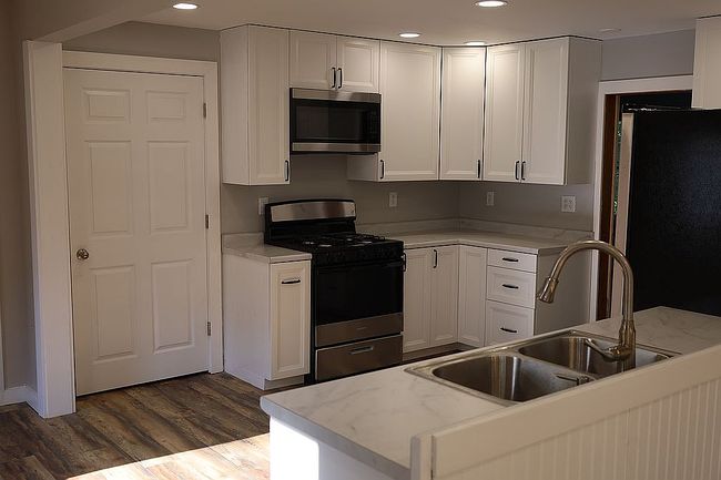 Image of 6029 Walnut St