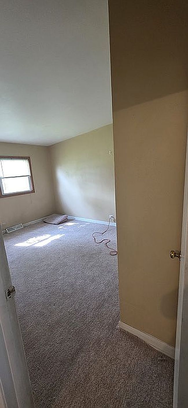 Photo of 15944 Vera Ct, Oak Forest, IL