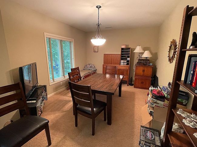 Photo of 12540 W 123rd St, Overland Park, KS