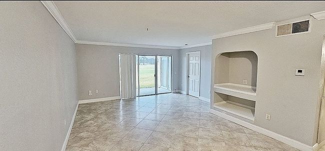 Photo of 13827 Fairway Island Dr, Orlando, FL
