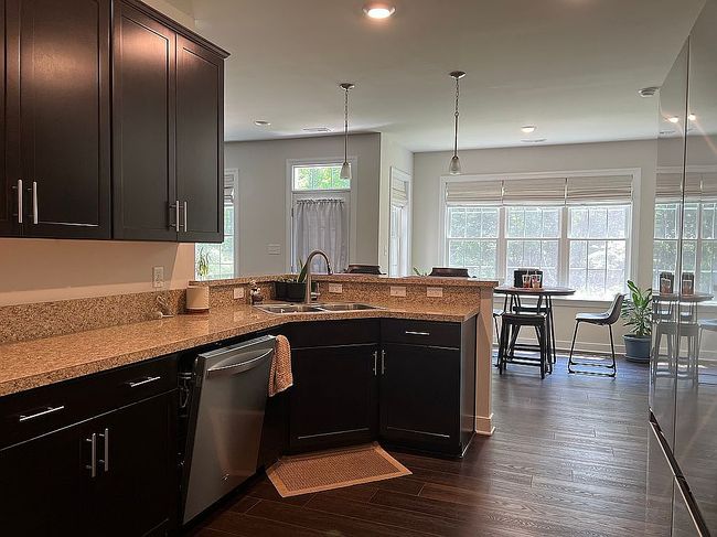 Photo of 1308 Old Williamsburg Rd, Yorktown, VA