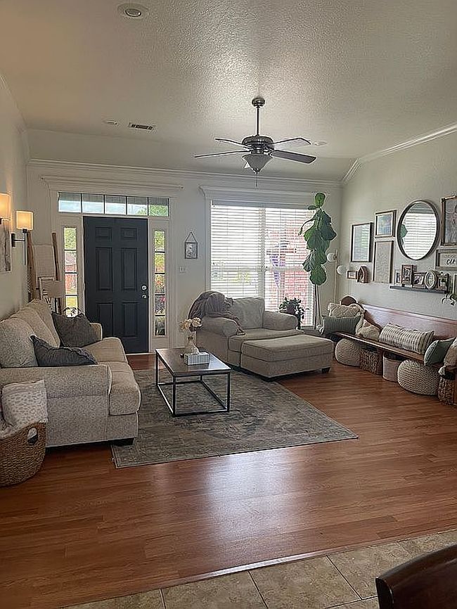 Preview of property located at 1060 Maple Ridge Dr