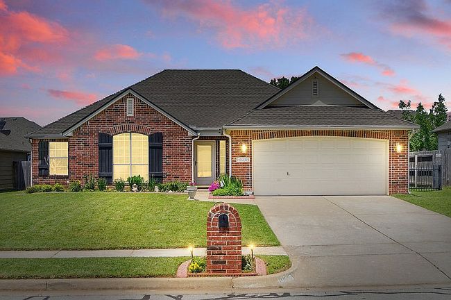 10205 E 114th Pl S, Bixby, OK