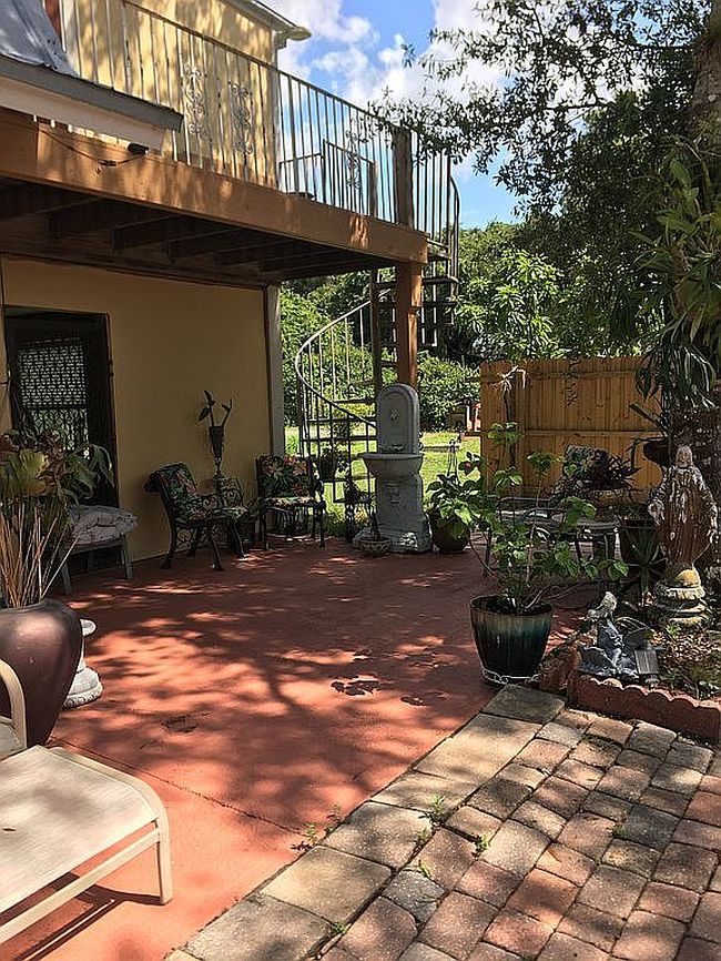Image of 123 Riverbend Dr
