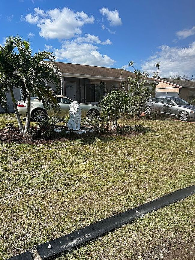 Image of 252 Sw Cherry Hill Rd