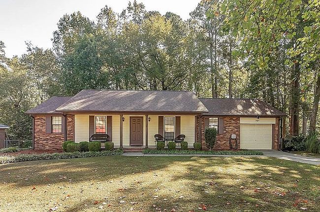 Image of 4340 Roswell Dr