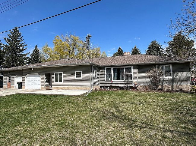 Image of 300 E Lyon St