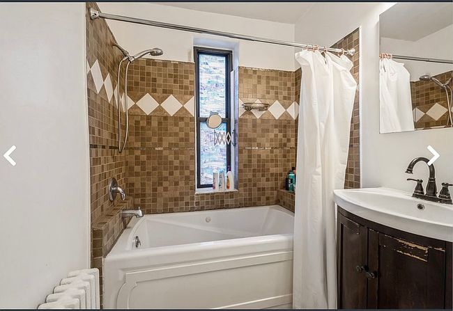 Image of 1224 W Chase Ave Apt 1F
