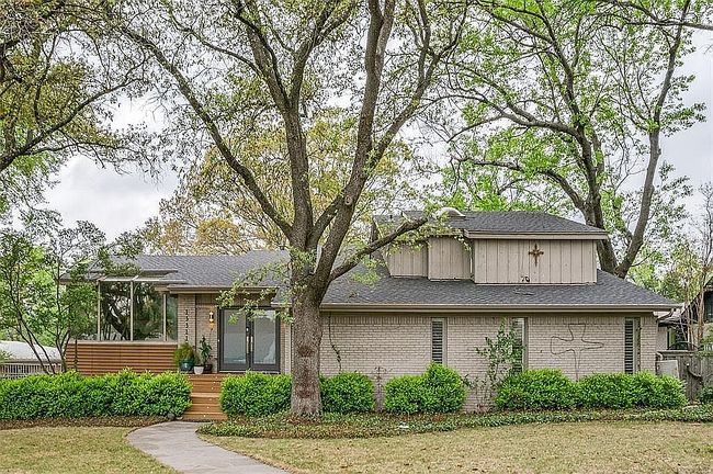 Photo of 13311 Purple Sage Rd, Dallas, TX