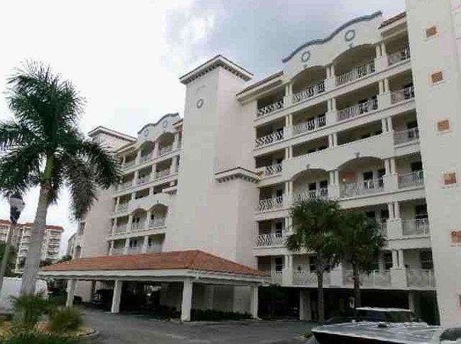 Photo of 17715 Gulf Blvd Apt 302