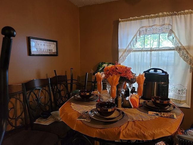 Additional photo 2 of property located at 1435 Green Circle Dr