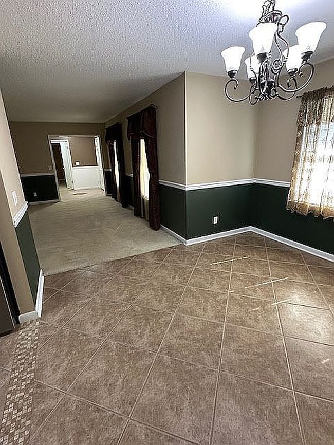 Photo of 607 Lakewood Dr