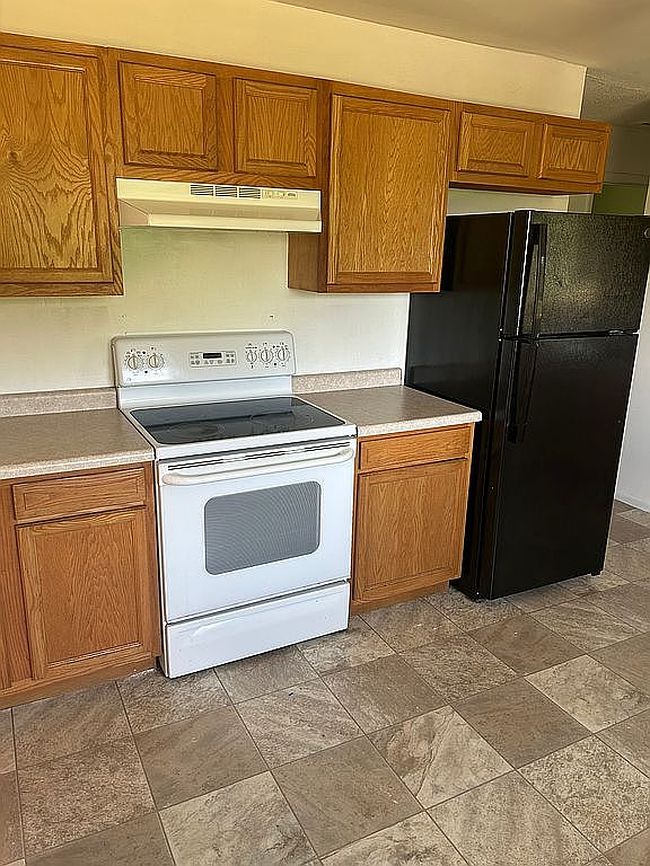 Photo of 305 Ne 5th St, Galva, IL