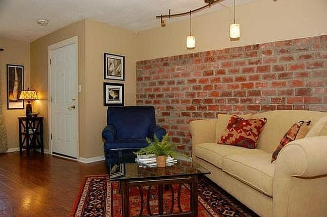 Photo of 809 W 40th St Apt 17, Kansas City, MO