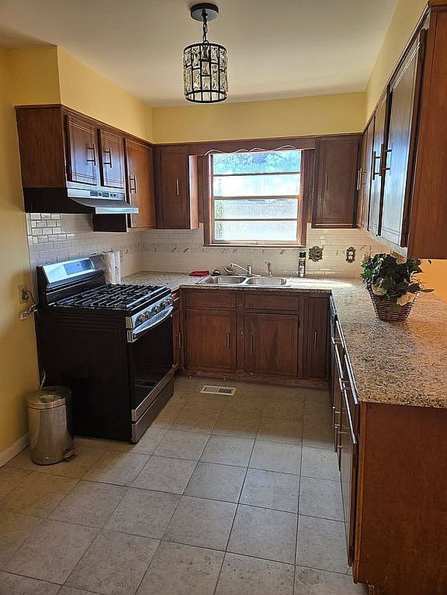 Image of 6509 Sherry Dr