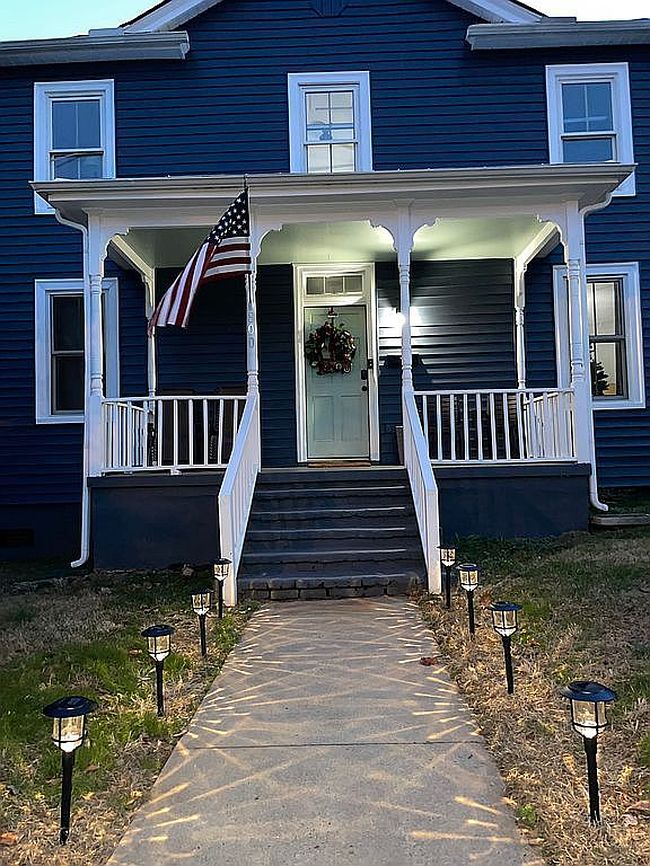 Photo of 800 Anderson St, Charlottesville, VA