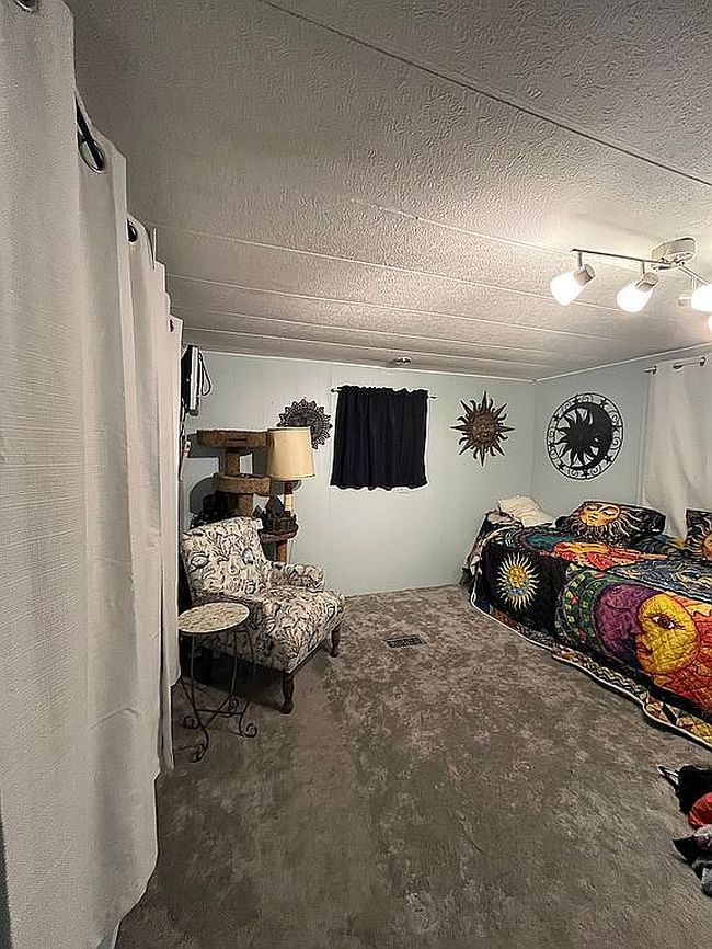 Photo of 301 Aviary Way, Toms River, NJ