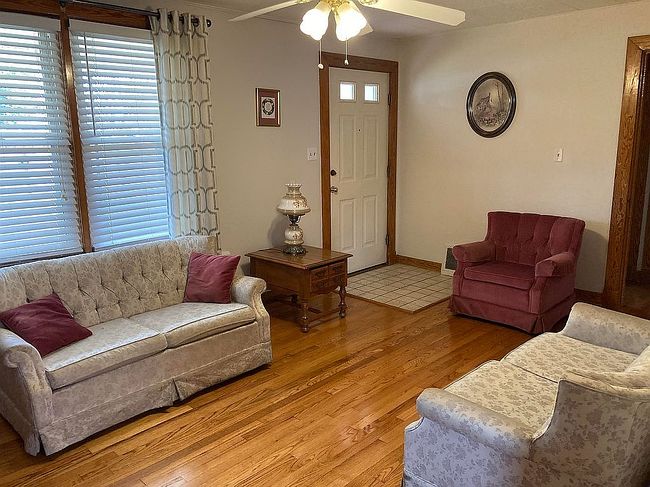 Image of 90 Riverside Ave