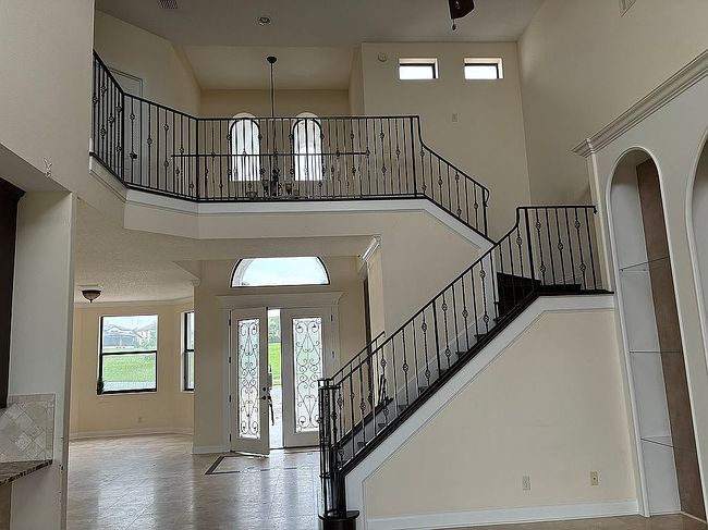 Photo of 635 Waterfern Trail Dr, Auburndale, FL