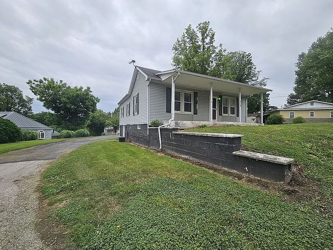 Image of 610 Randolph St