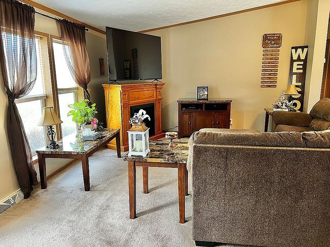 Image of 130 S Oakview Dr
