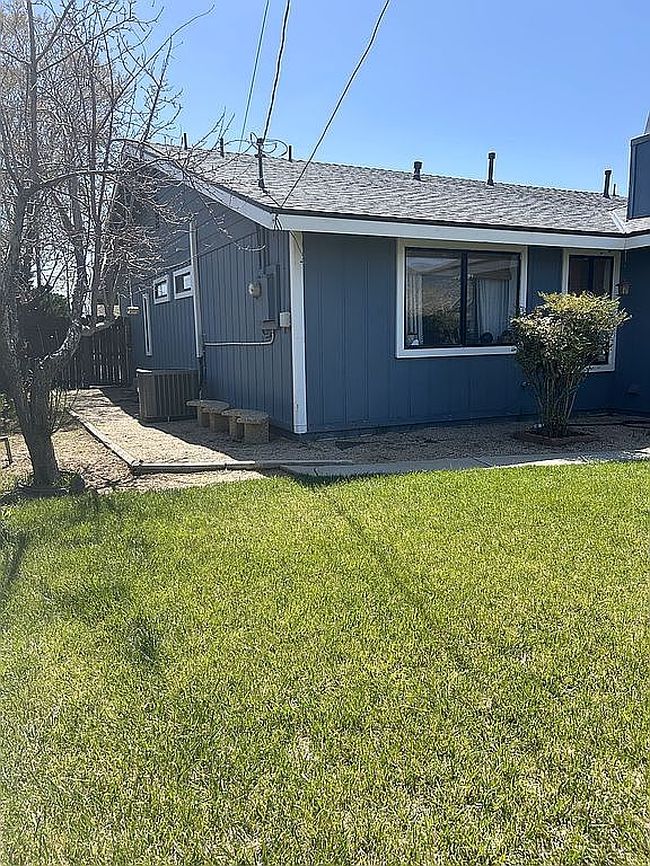 Image of 21461 Santa Barbara Dr