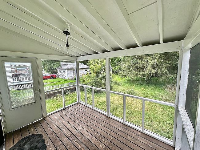 Photo of 1002 N Market St, Duncannon, PA