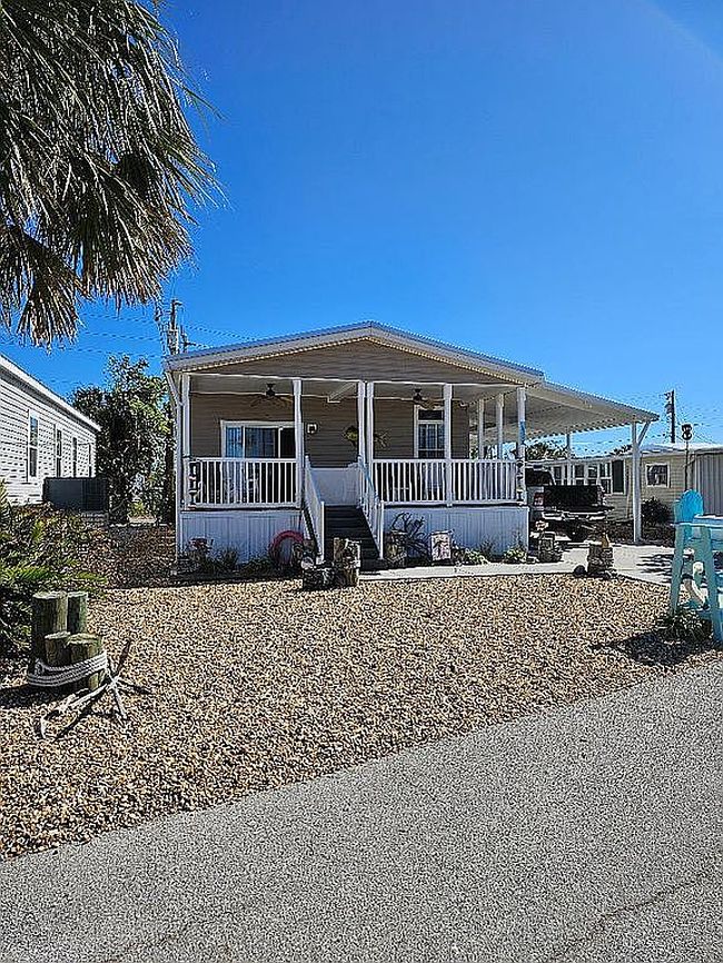 1316 28th Avenue Dr W, Palmetto, FL