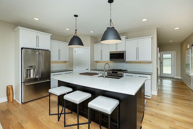 Preview of property located at 803 S 93rd St