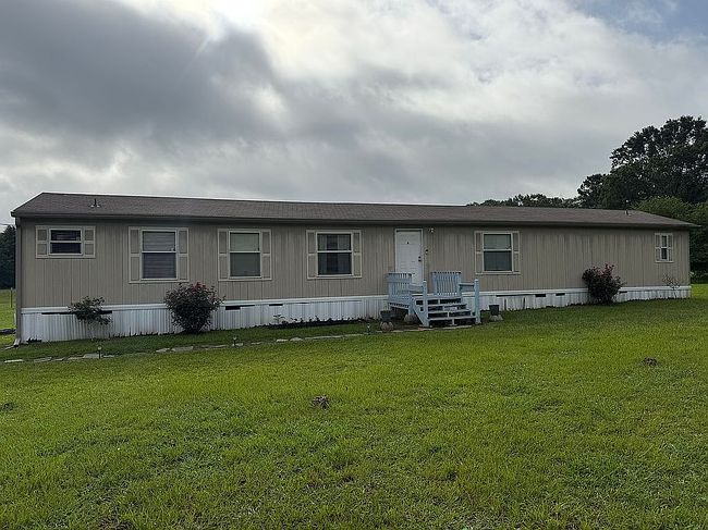 Photo of 171 Honeysuckle Ln, Burke, TX