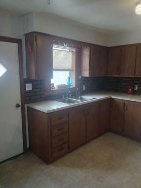 Additional photo 2 of property located at 513 S Walnut St
