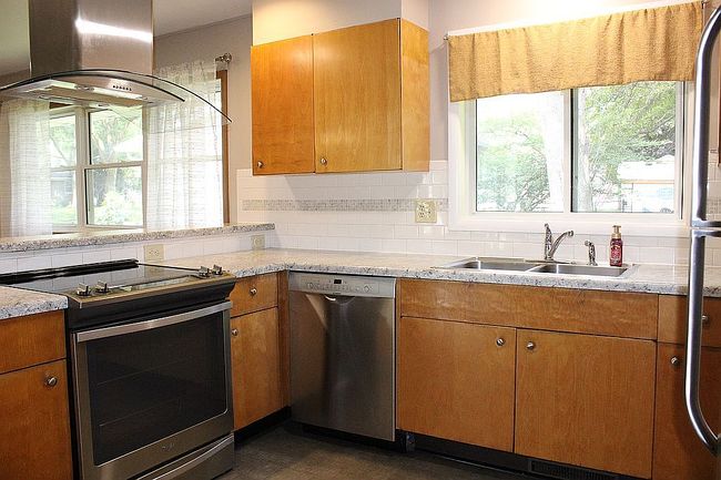 Additional photo 3 of property located at 1853 33rd St Nw