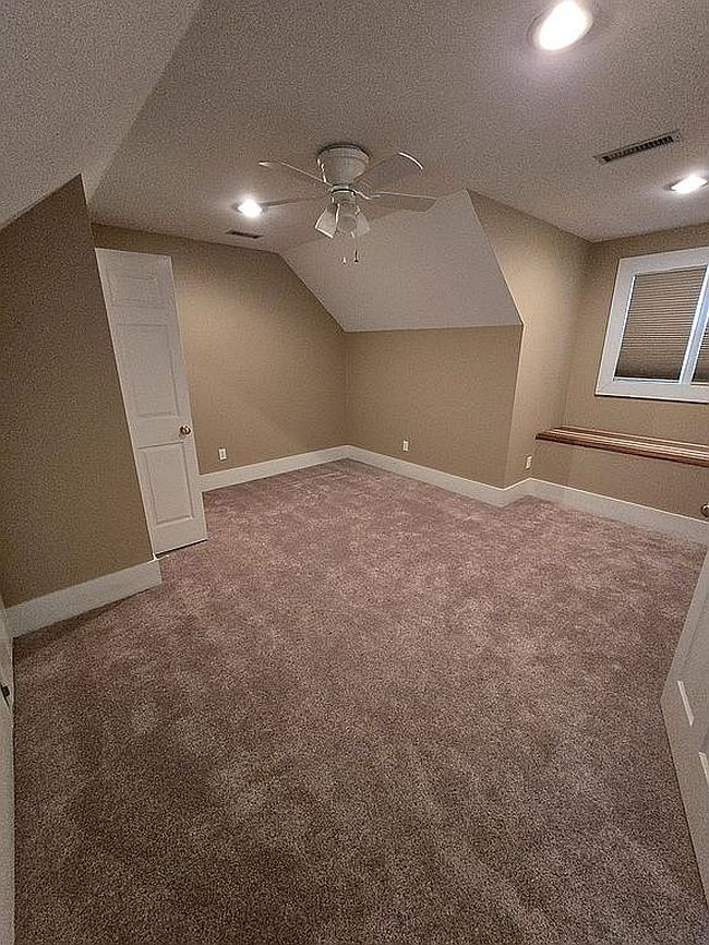 Image of 22 Ballestone Ct