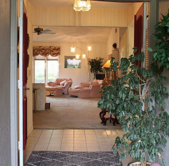 Photo of 3851 Wilshire Dr #9, Sarasota, FL