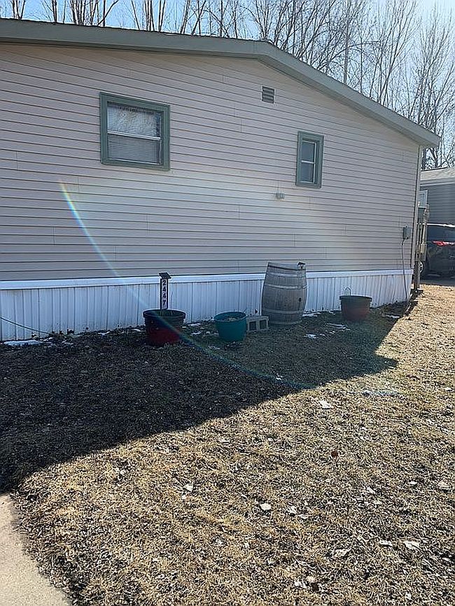 Image of 2447 Lawndale Rd