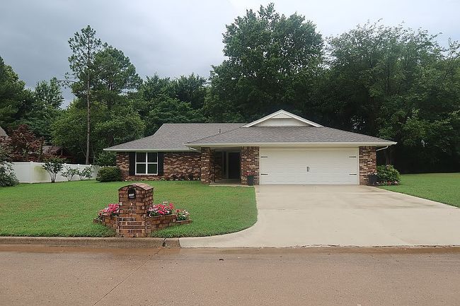 7800 S Peach Ave, Broken Arrow, OK