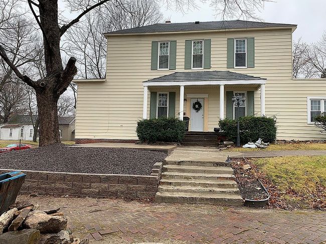 Photo of 202 N Market St