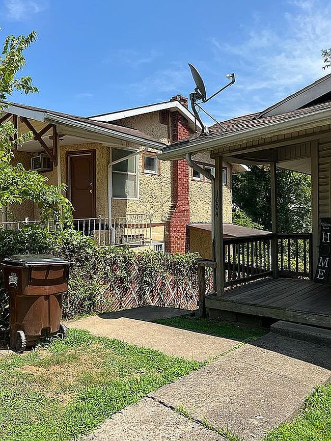 Photo of 1006 Orchard St, Marietta, OH