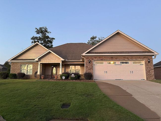 Photo of 5014 Daylily Ct