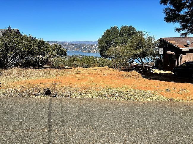 Image of 8960 Fairway Dr